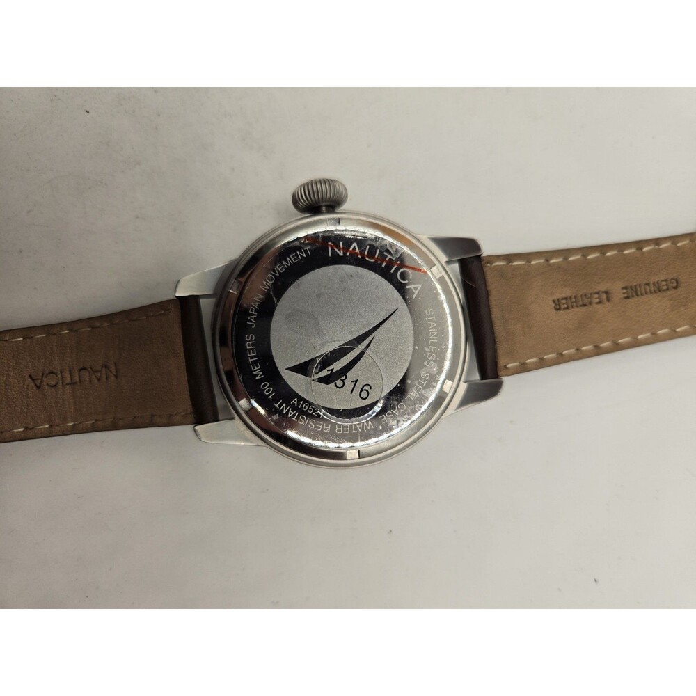 Nautica A16521 Men's 46mm Vintage-Inspired Watch. New Battery. MINT. - Picture 11 of 14